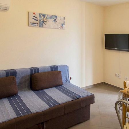 Apartments Beba Vir Εξωτερικό φωτογραφία
