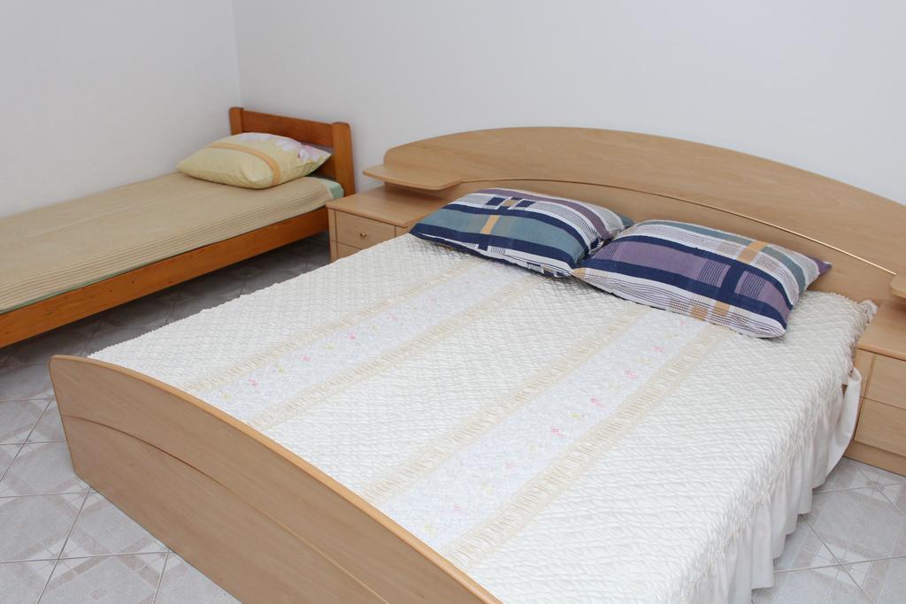 Apartments Beba Vir Δωμάτιο φωτογραφία