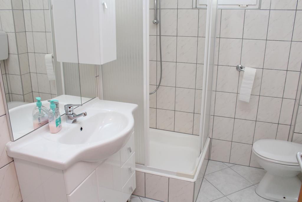 Apartments Beba Vir Δωμάτιο φωτογραφία