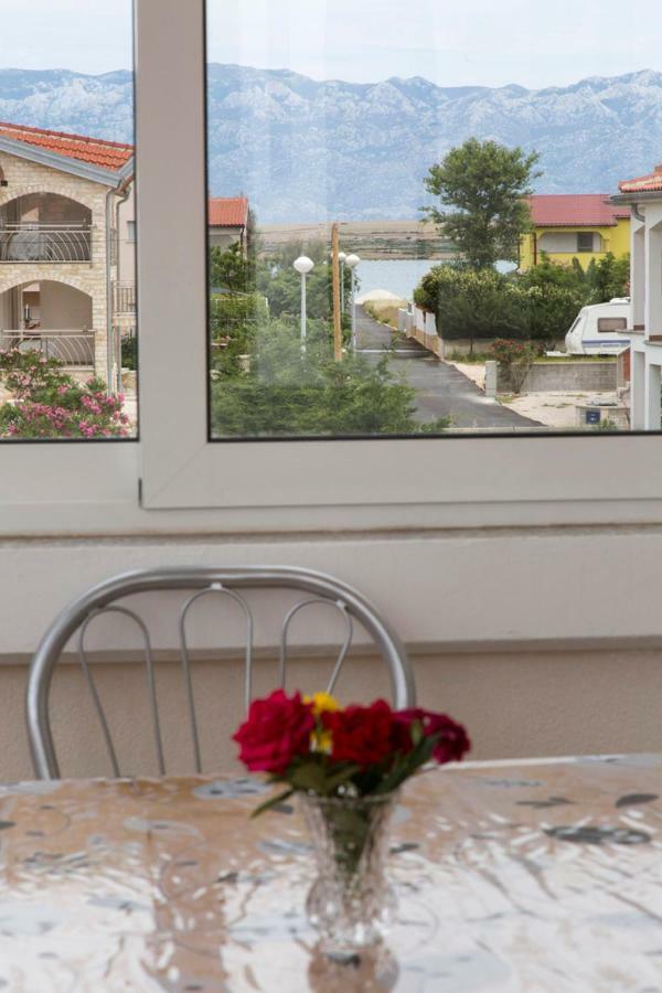 Apartments Beba Vir Εξωτερικό φωτογραφία